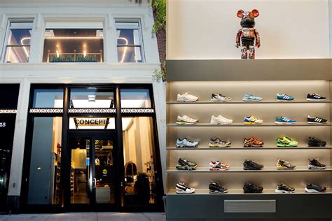 boston sneaker stores